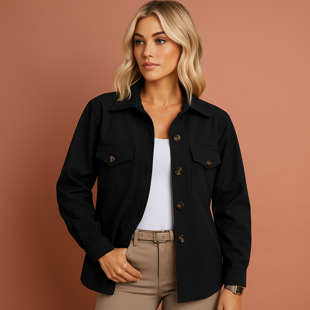 Women’s coat in black with elegant cut, lightweight and comfortable for casual and chic autumn outfits.