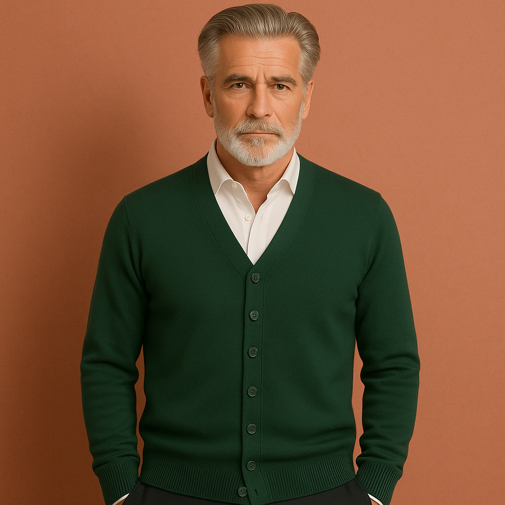 Men’s knitted cardigan in dark green with button closure, soft and comfortable for casual and elegant outfits.
