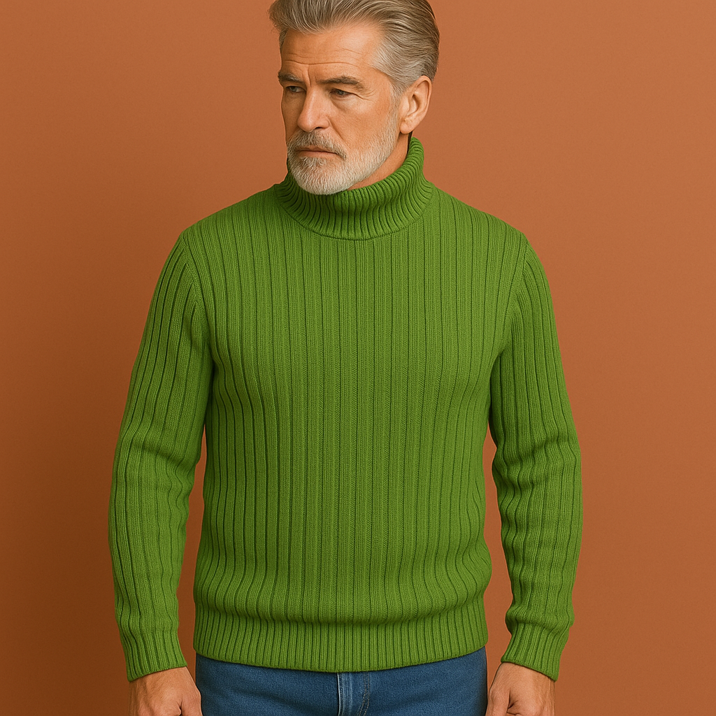 Men’s turtleneck sweater in green with minimalist design, soft and comfortable for casual and stylish outfits.